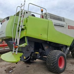 foto 17.5t/9m kombajn Claas Lexion 600 (SPZ)