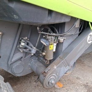 foto 17.5t/9m kombajn Claas Lexion 600 (SPZ)