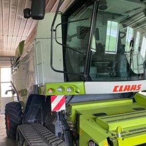 foto 18.2t/10.5m kombajn pásy CLAAS Lexion 770