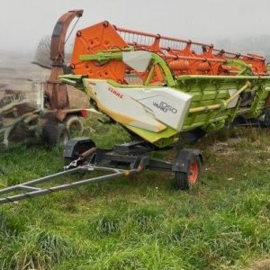 foto 18.2t/10.5m kombajn pásy CLAAS Lexion 770